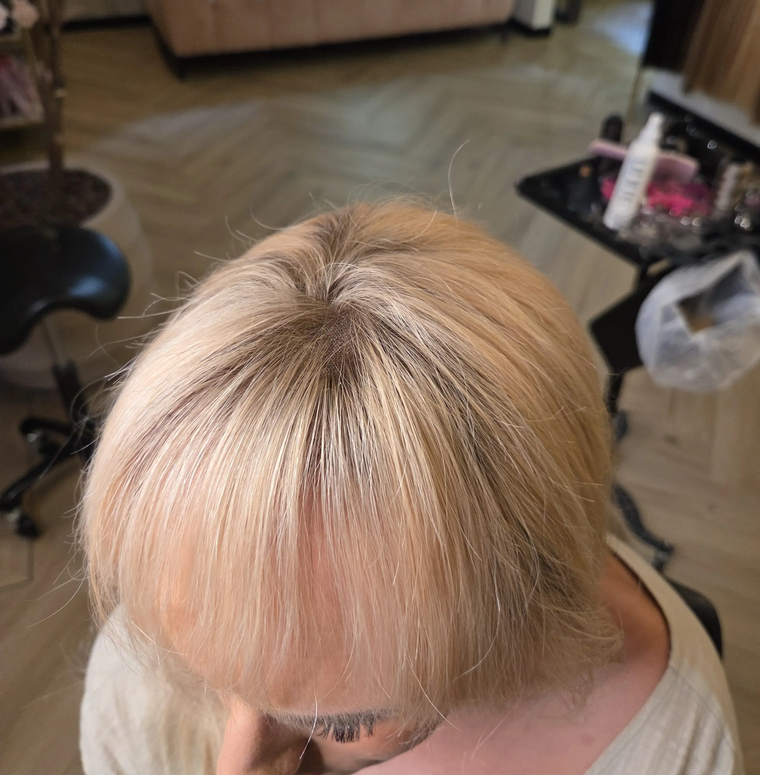 closure blond meshless